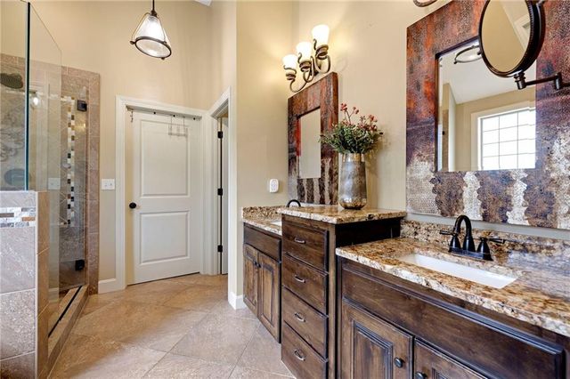 12714 W 49th Terrace, Shawnee, KS 66216