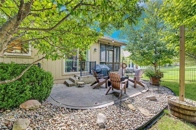 12714 W 49th Terrace, Shawnee, KS 66216