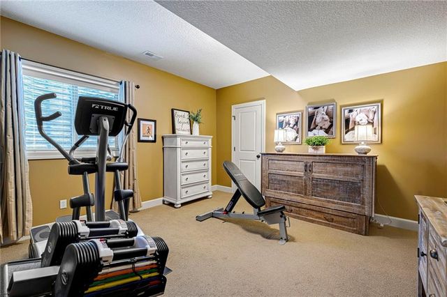 12714 W 49th Terrace, Shawnee, KS 66216