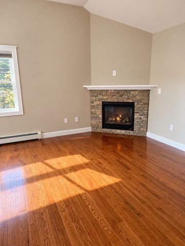 456 Main St 2, Wilmington, MA 01887
