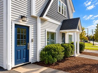 456 Main St 2, Wilmington, MA 01887