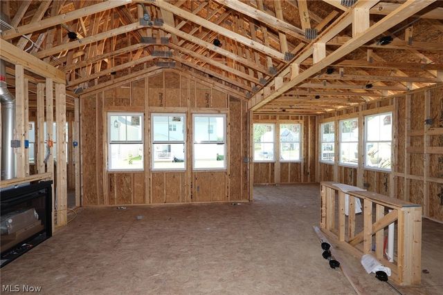 2456 Merriment Drive, Amherst, OH 44001