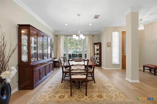 2041 Saint Andrews Drive, Round Rock, TX 78664