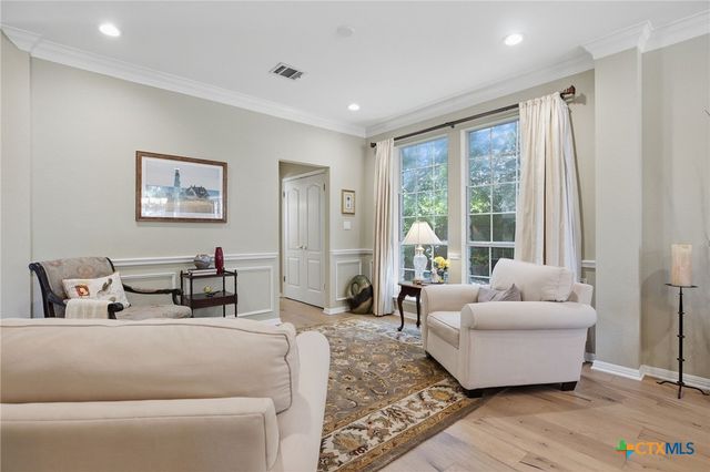 2041 Saint Andrews Drive, Round Rock, TX 78664