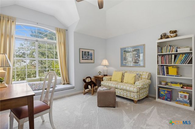 2041 Saint Andrews Drive, Round Rock, TX 78664