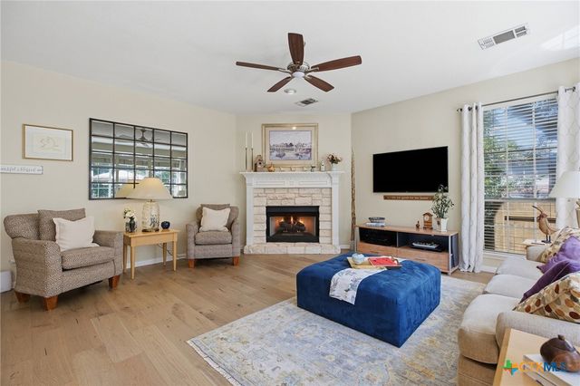 2041 Saint Andrews Drive, Round Rock, TX 78664