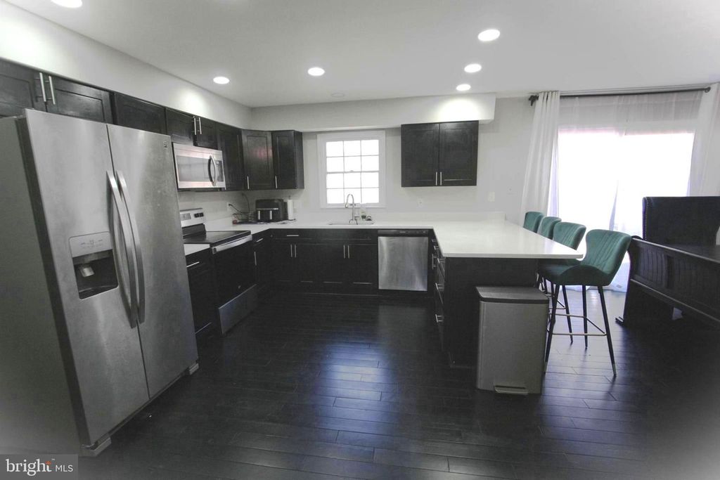 Image 10 of property listing at 13017 BROADMORE RD, Silver Spring, MD 20904