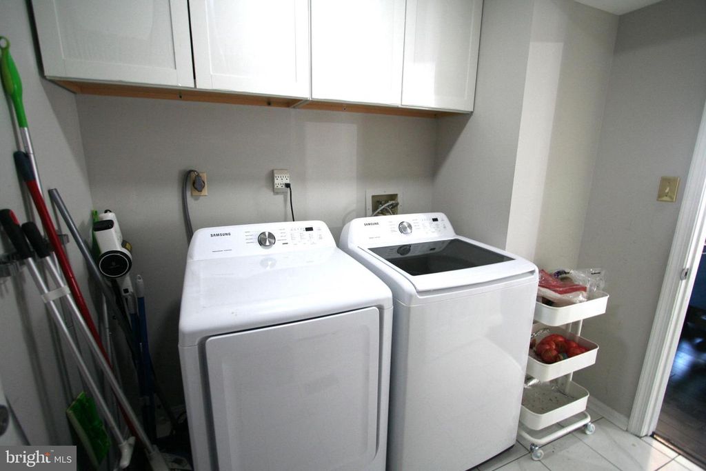 Image 15 of property listing at 13017 BROADMORE RD, Silver Spring, MD 20904