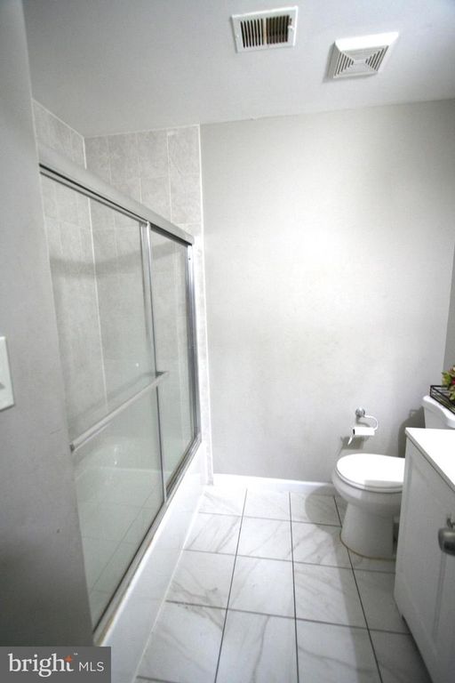 Image 21 of property listing at 13017 BROADMORE RD, Silver Spring, MD 20904