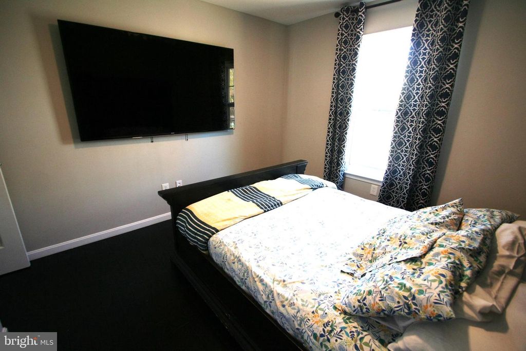 Image 25 of property listing at 13017 BROADMORE RD, Silver Spring, MD 20904