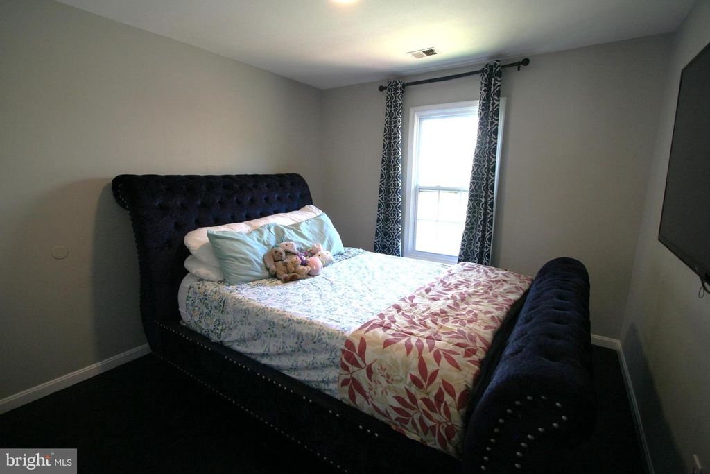 Image 26 of property listing at 13017 BROADMORE RD, Silver Spring, MD 20904