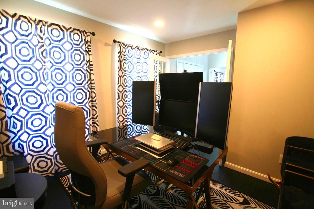 Image 5 of property listing at 13017 BROADMORE RD, Silver Spring, MD 20904