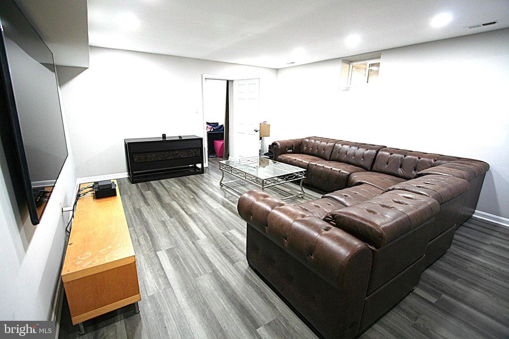 Image 51 of property listing at 13017 BROADMORE RD, Silver Spring, MD 20904