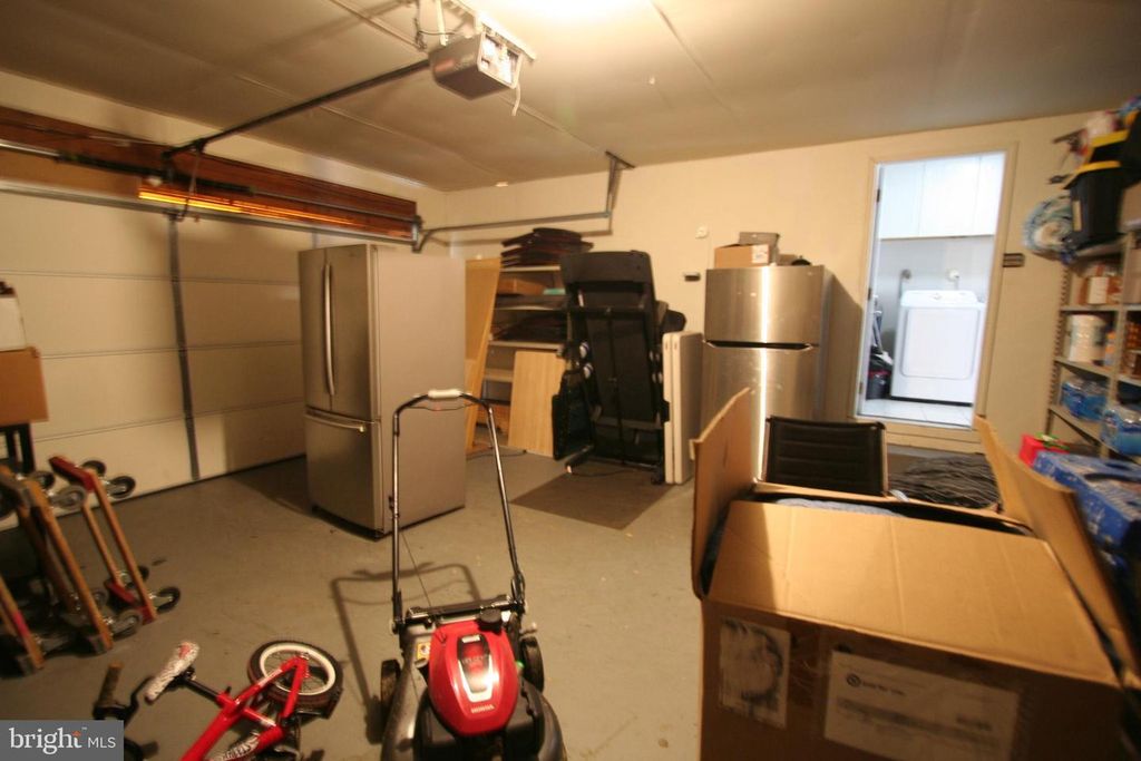 Image 73 of property listing at 13017 BROADMORE RD, Silver Spring, MD 20904