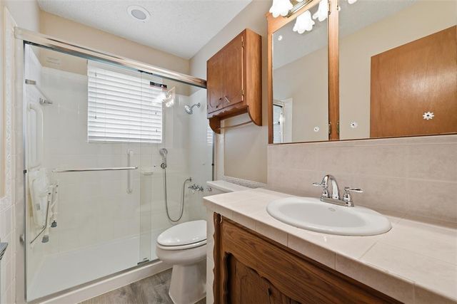 6820 S Klein Avenue, Oklahoma City, OK 73139