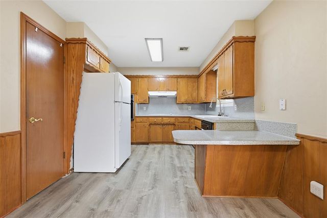 6820 S Klein Avenue, Oklahoma City, OK 73139