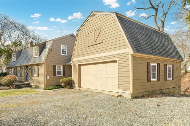 32 Tanglewood Trail, Narragansett, RI 02882