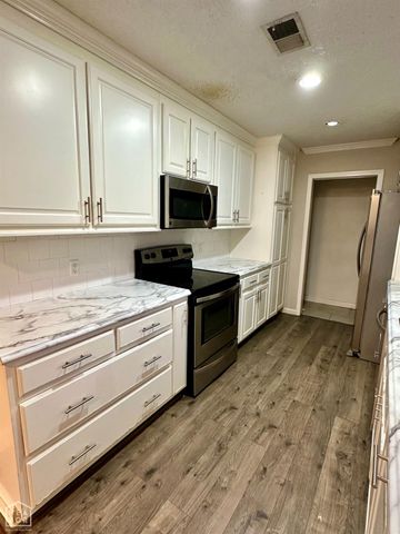 1217 Cherokee, Newport, AR 72112