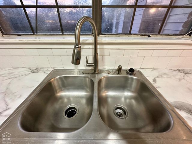 1217 Cherokee, Newport, AR 72112