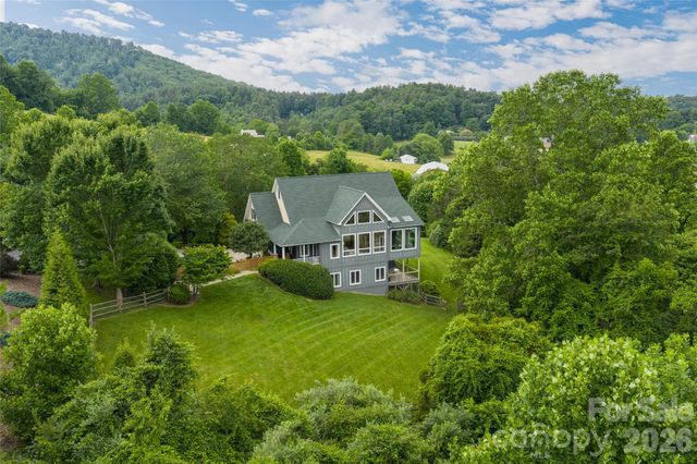 33 Bridle Path Drive, Barnardsville, NC 28709