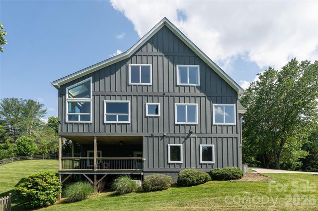 33 Bridle Path Drive, Barnardsville, NC 28709