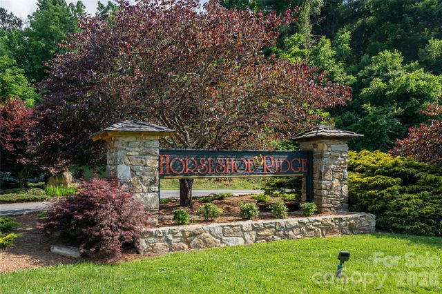 33 Bridle Path Drive, Barnardsville, NC 28709