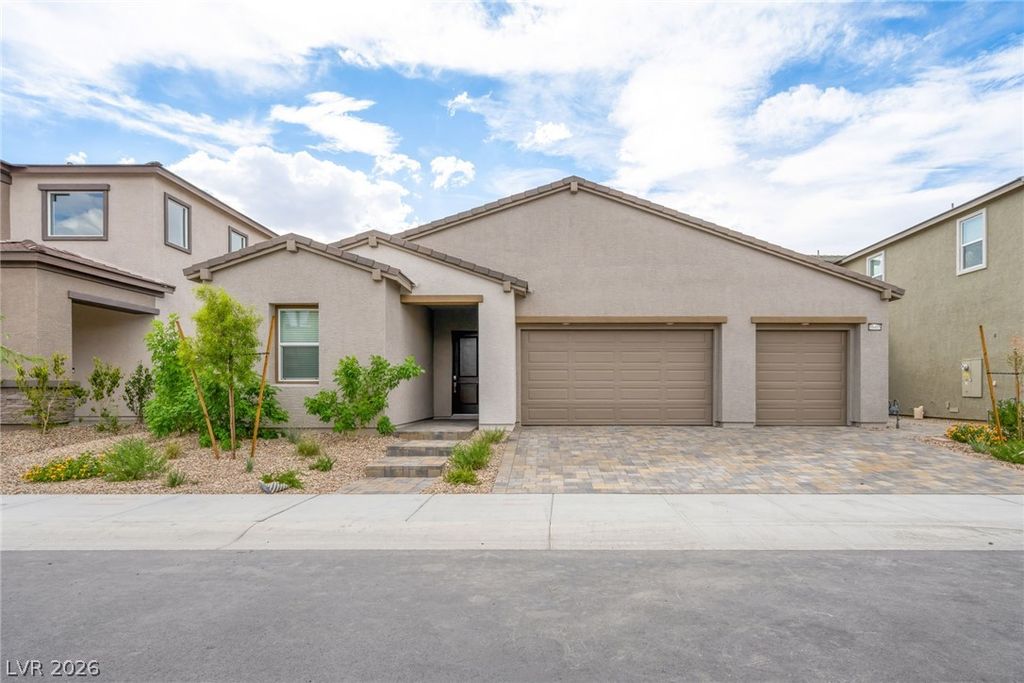 10405 Diana Summit Street, Las Vegas, NV 89143 — exterior
