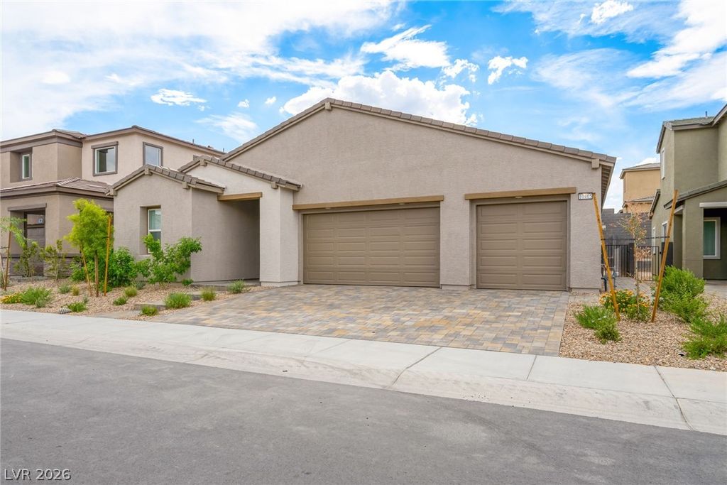 10405 Diana Summit Street, Las Vegas, NV 89143 — photo 2