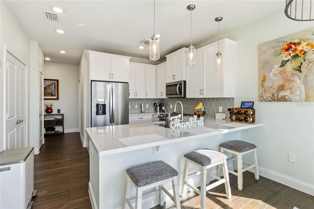 7517 LAUREATE BOULEVARD 4402, Orlando, FL 32827