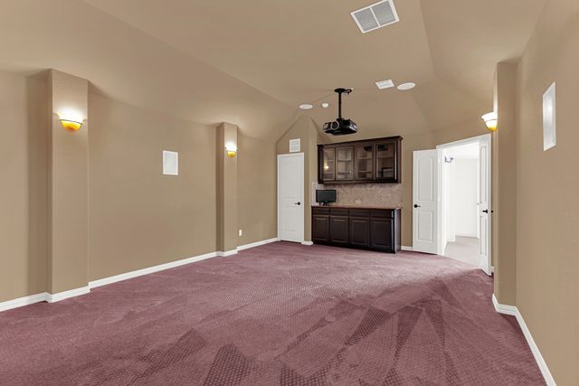 4604 GOLDEN MEW Drive, Carrollton, TX 75010