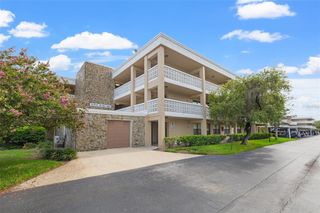 5080 LOCUST STREET NE 329, St Petersburg, FL 33703