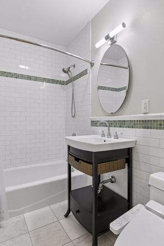 3925 France Avenue S, Minneapolis, MN 55416