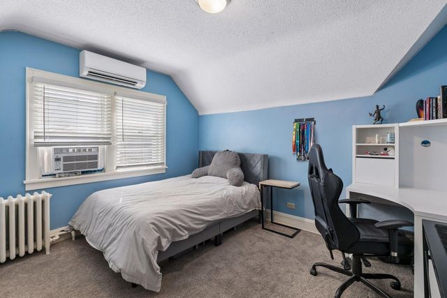 3925 France Avenue S, Minneapolis, MN 55416