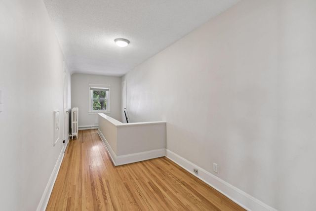 3925 France Avenue S, Minneapolis, MN 55416
