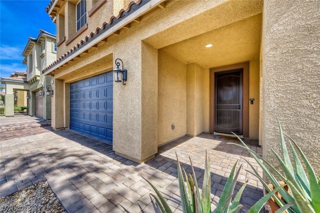 5824 Delaney Falls Street, North Las Vegas, NV 89081