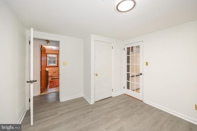 7 OAKWOOD CIR, Camp Hill, PA 17011