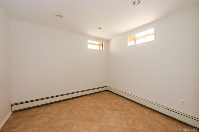 1139 Waverly Avenue, Farmingville, NY 11738