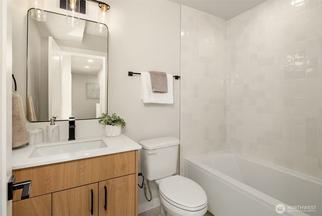 5718 14th Avenue NW, Seattle, WA 98107