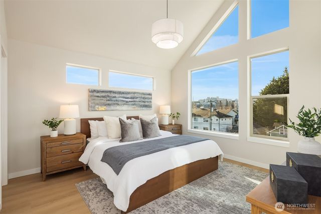 5718 14th Avenue NW, Seattle, WA 98107