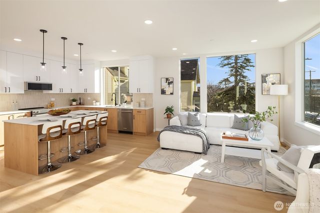 5718 14th Avenue NW, Seattle, WA 98107