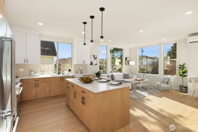 5718 14th Avenue NW, Seattle, WA 98107