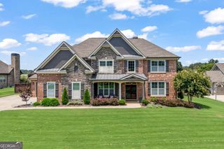 2777 Club Estates Drive, Statham, GA 30666