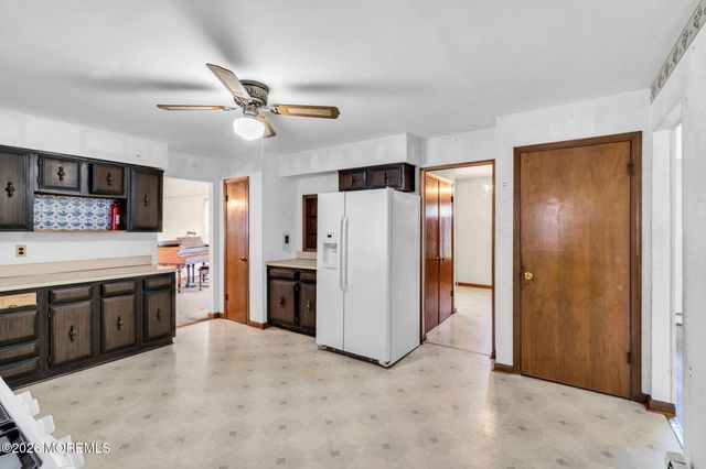 42 Sugar Maple Lane, Tinton Falls, NJ 07724