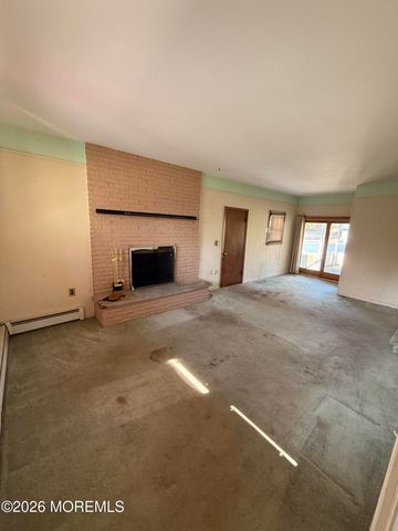 42 Sugar Maple Lane, Tinton Falls, NJ 07724