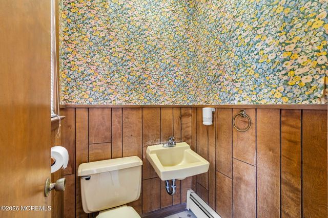 42 Sugar Maple Lane, Tinton Falls, NJ 07724