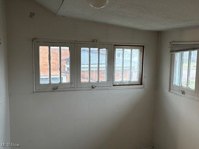 345 Wabash Avenue S, Brewster, OH 44613