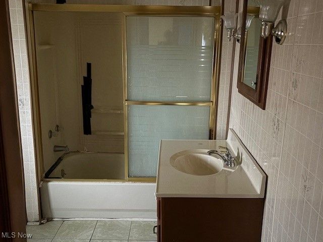 345 Wabash Avenue S, Brewster, OH 44613