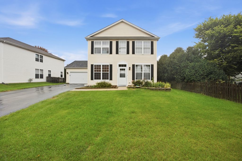 1896 Sedgegrass Trail, Aurora, IL 60504