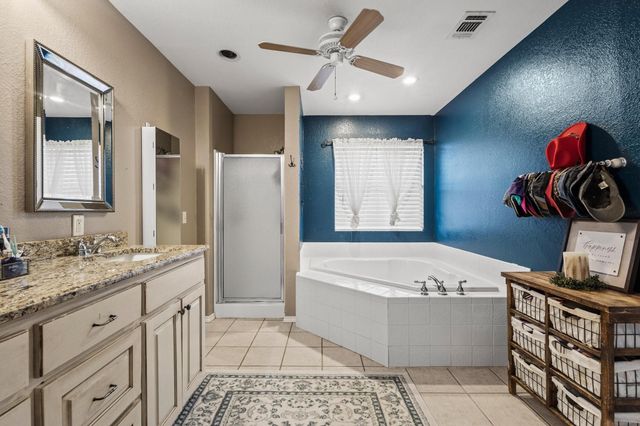 4577 Farm Road 1497, Paris, TX 75462