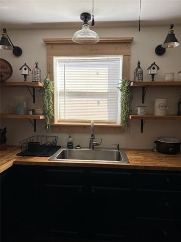 4577 Farm Road 1497, Paris, TX 75462